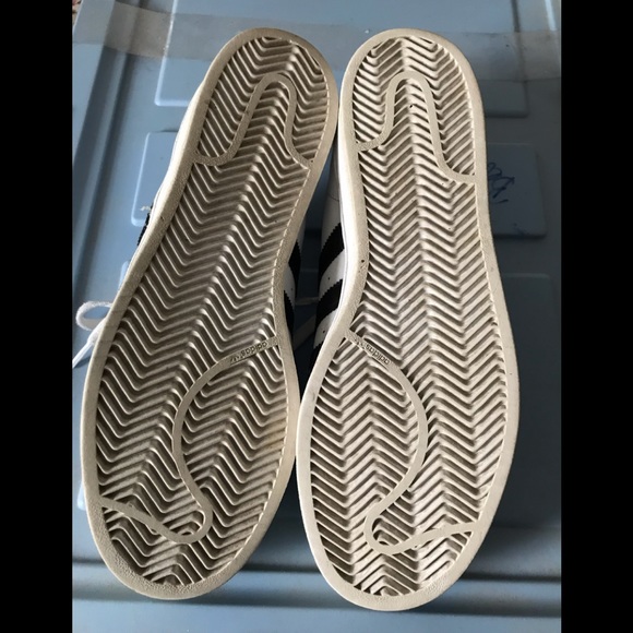 Men’s Size 9 GUC Adidas Superstar Sneakers - Picture 7 of 7